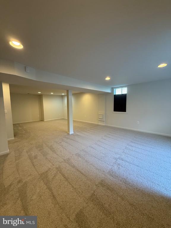 64 RIGGS ROAD