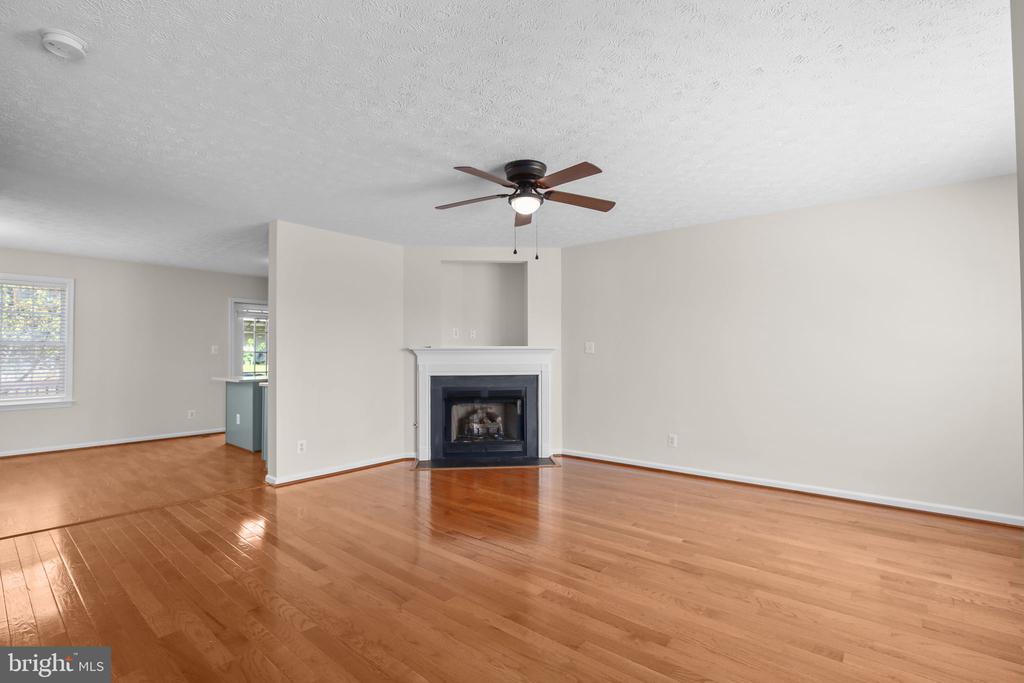 506 KENSINGTON DRIVE