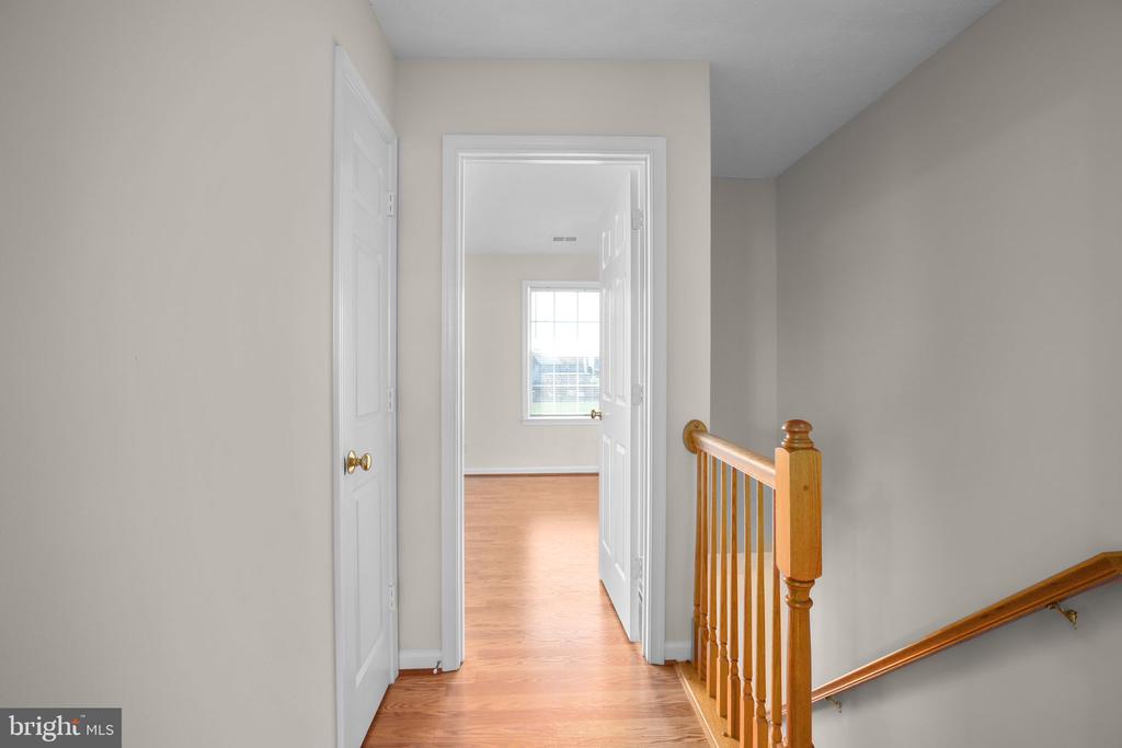 506 KENSINGTON DRIVE