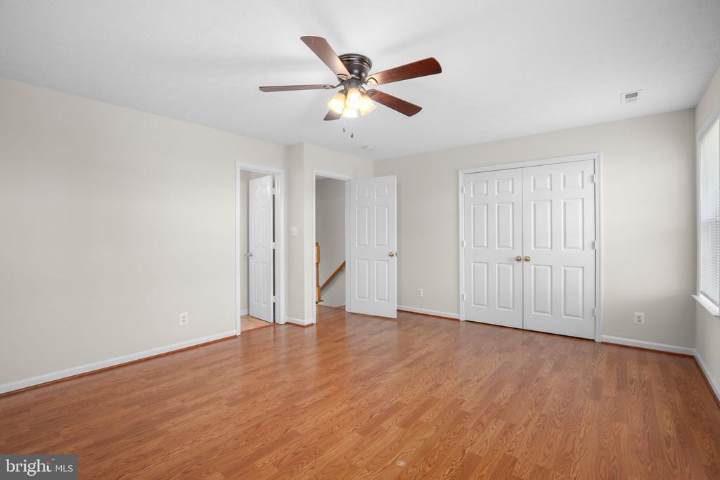 506 KENSINGTON DRIVE
