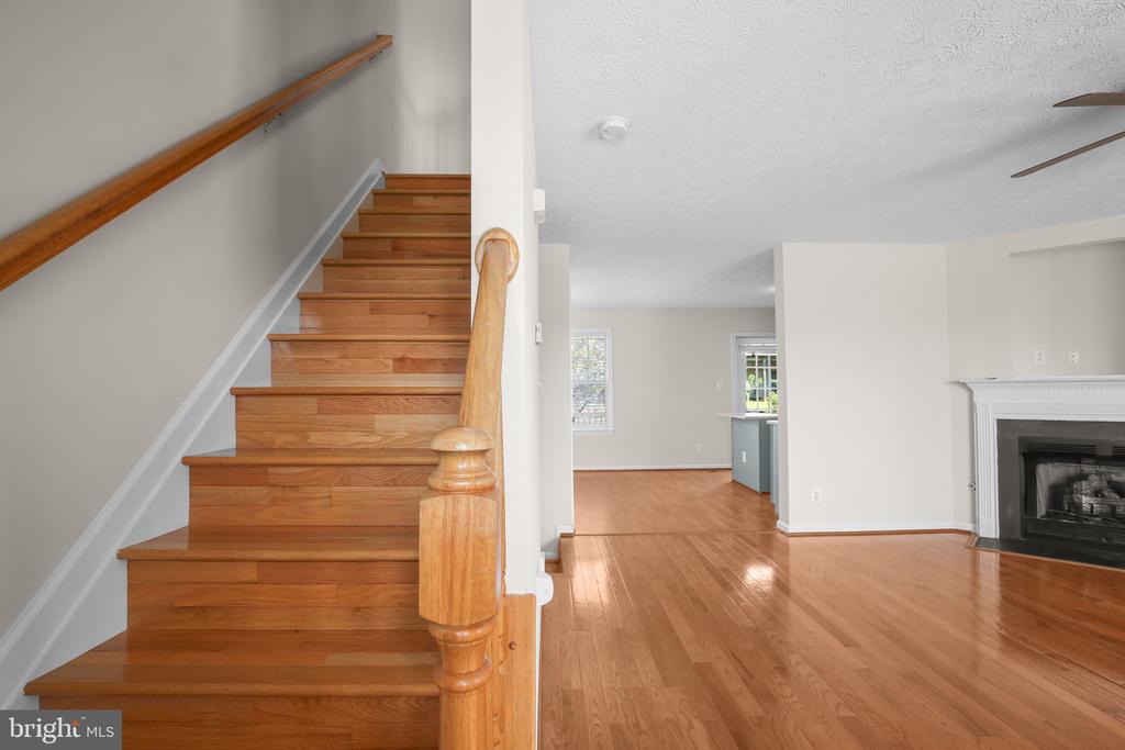 506 KENSINGTON DRIVE
