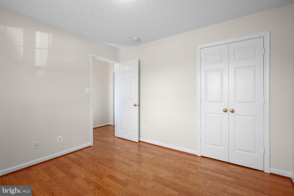 506 KENSINGTON DRIVE