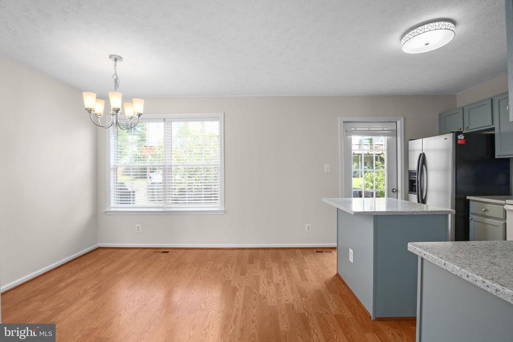 506 KENSINGTON DRIVE