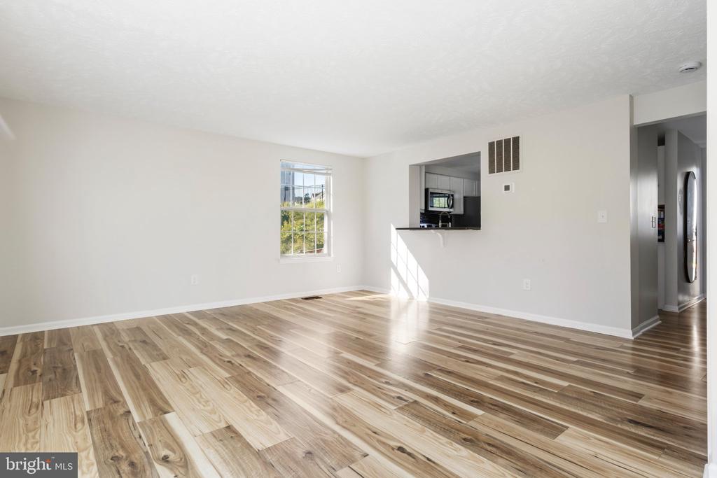 1011 HIGHPOINTE BOULEVARD