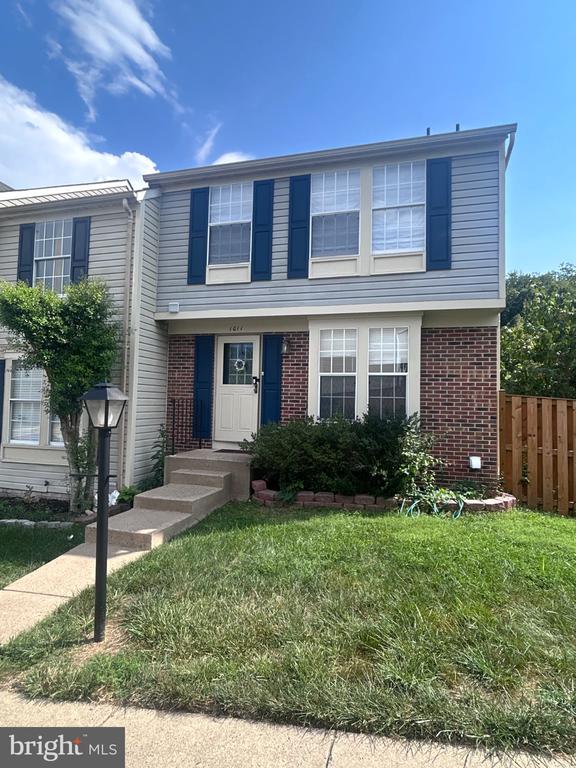 1011 HIGHPOINTE BOULEVARD