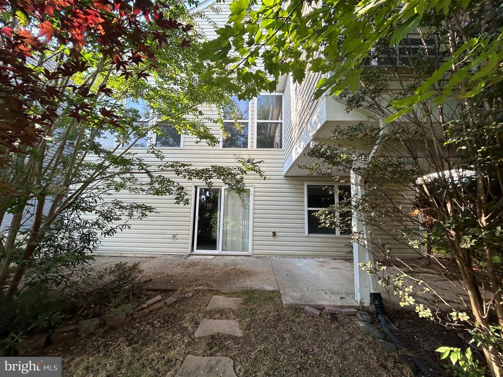 21 BUCHANAN COURT