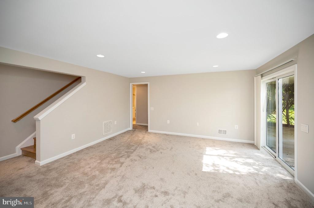 21 BUCHANAN COURT