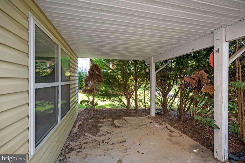 21 BUCHANAN COURT