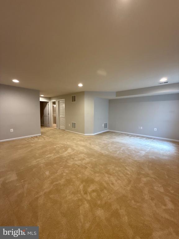 109 PALMER COURT