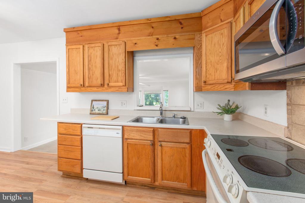 3208 AQUIA DRIVE