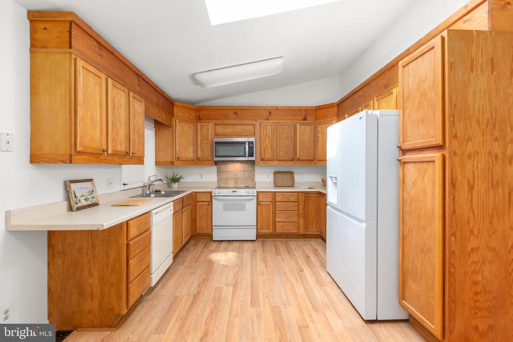 3208 AQUIA DRIVE