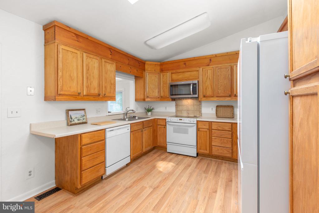 3208 AQUIA DRIVE