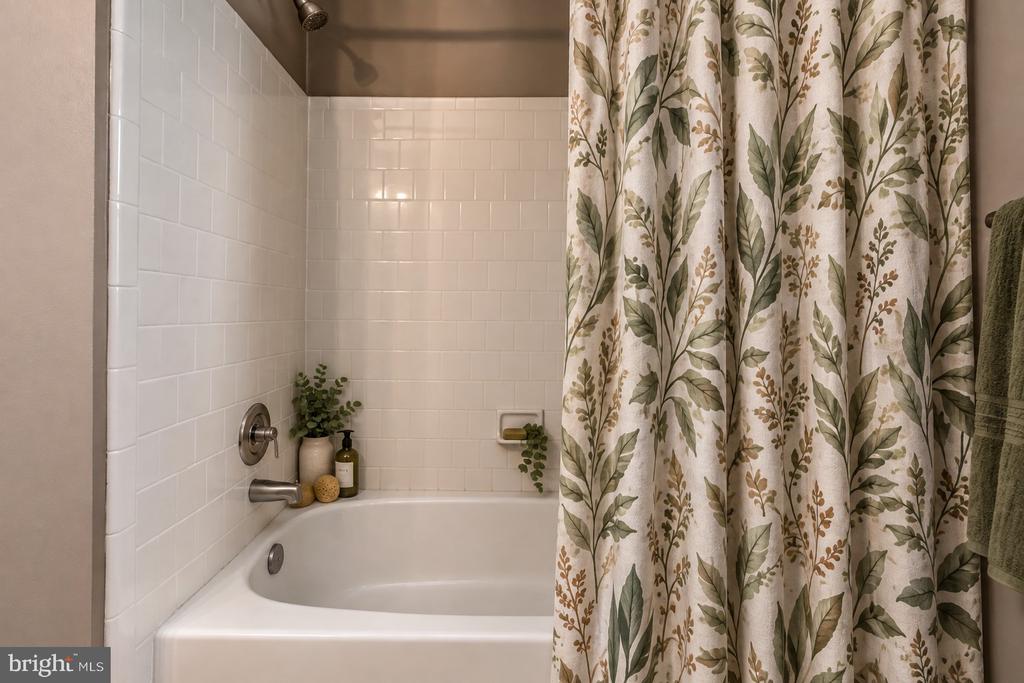3208 AQUIA DRIVE