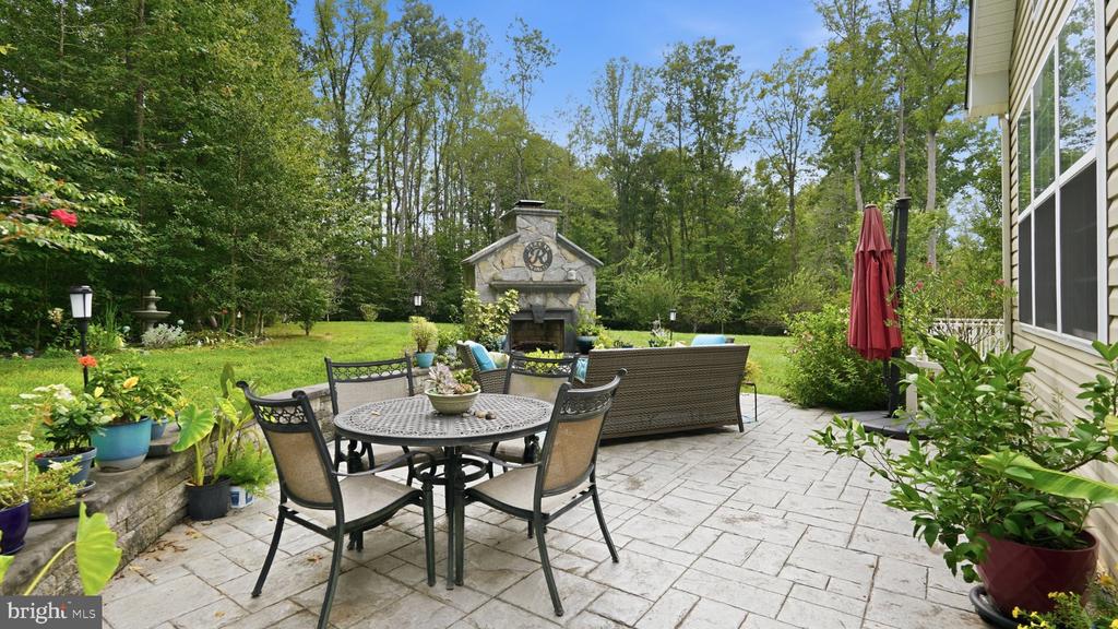 611 HORNBEAM COURT