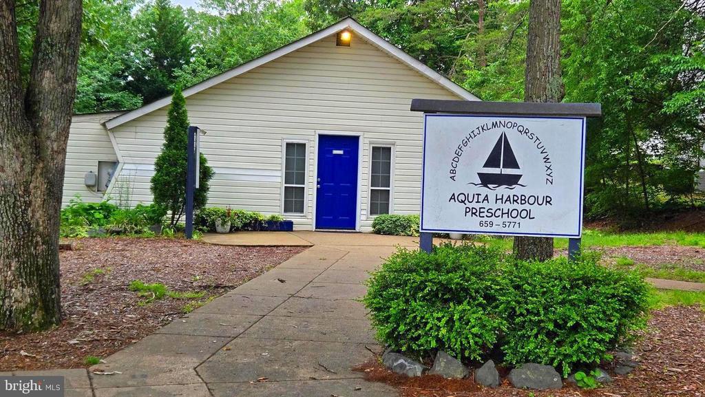 2425 HARPOON DRIVE