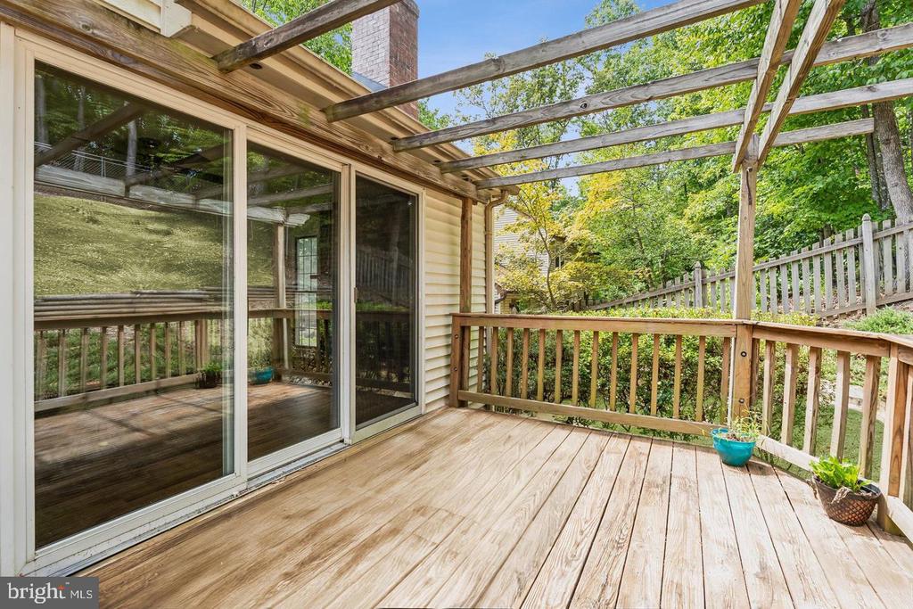 2425 HARPOON DRIVE