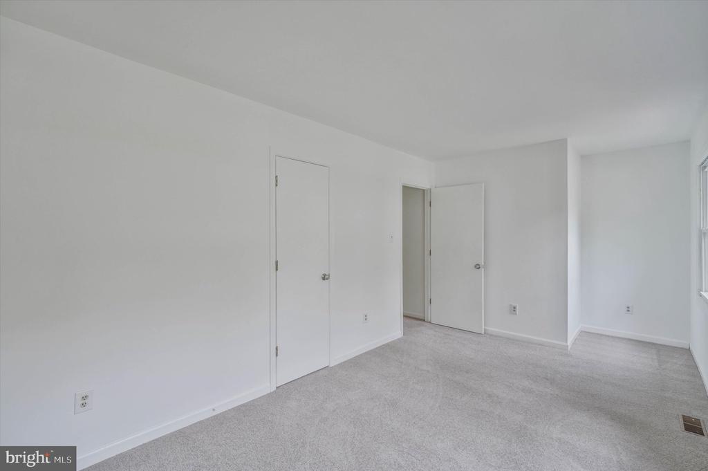 25 WILLOW BRANCH PLACE