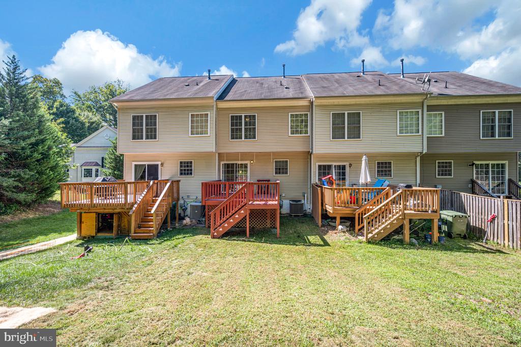 605 GALWAY LANE