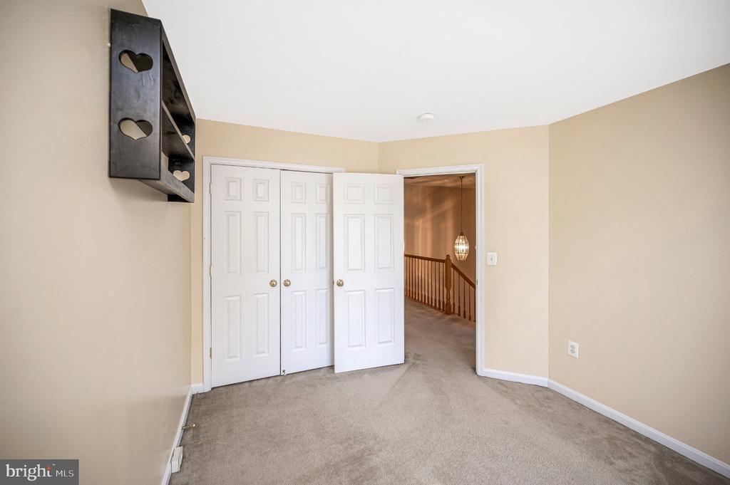 605 GALWAY LANE