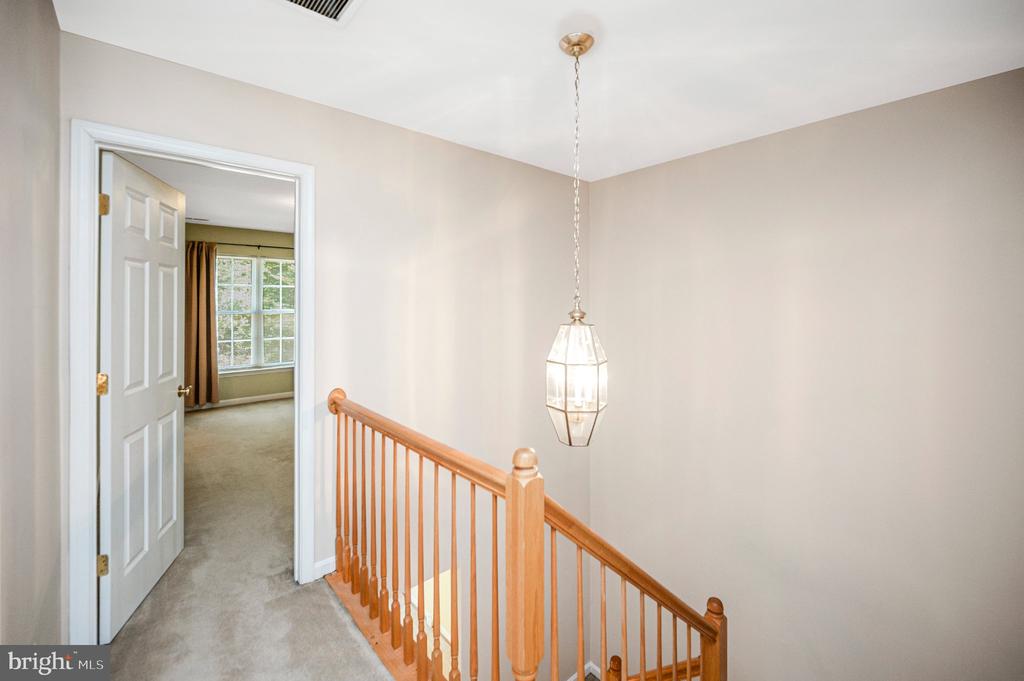 605 GALWAY LANE