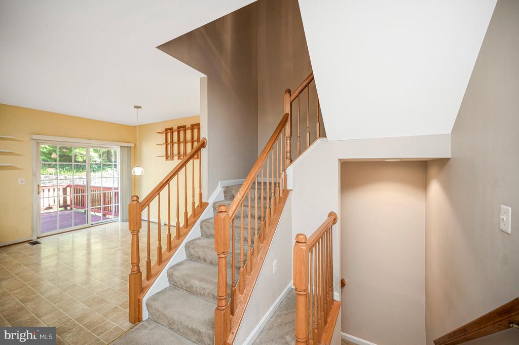 605 GALWAY LANE