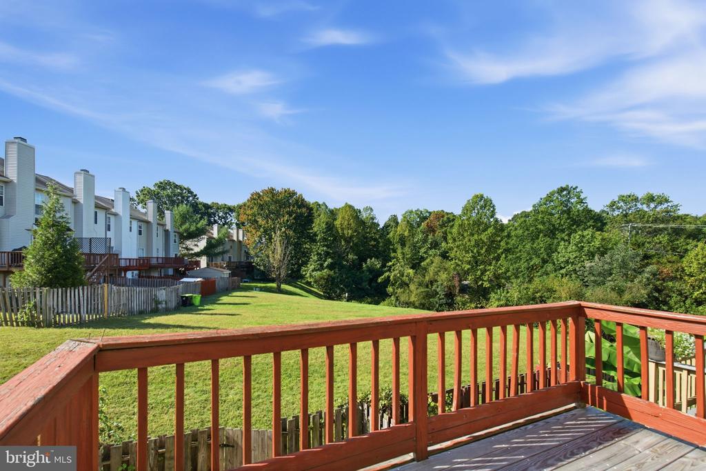 104 STAFFORD GLEN COURT