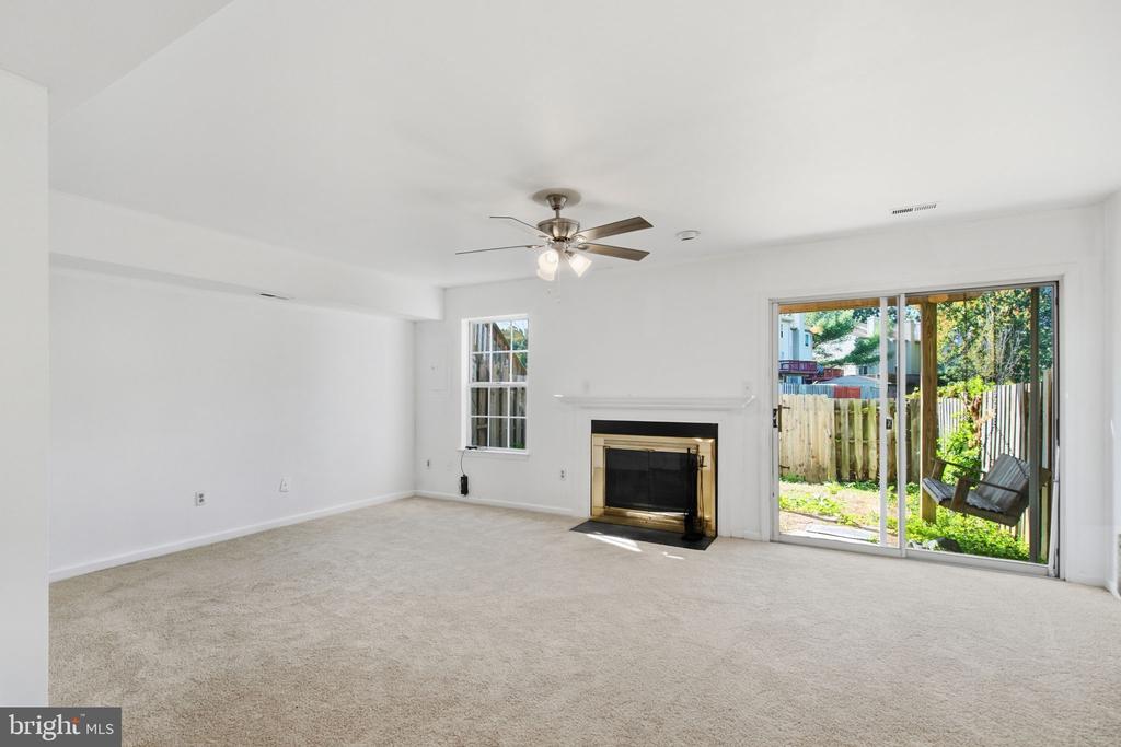 104 STAFFORD GLEN COURT