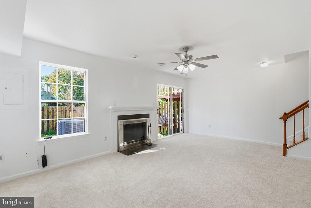 104 STAFFORD GLEN COURT