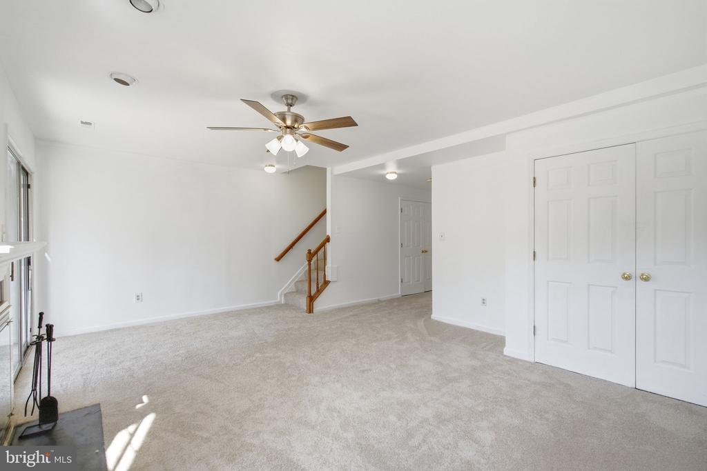 104 STAFFORD GLEN COURT