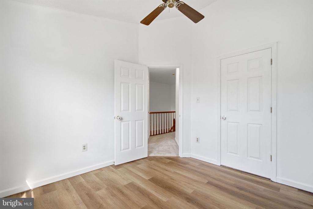 104 STAFFORD GLEN COURT