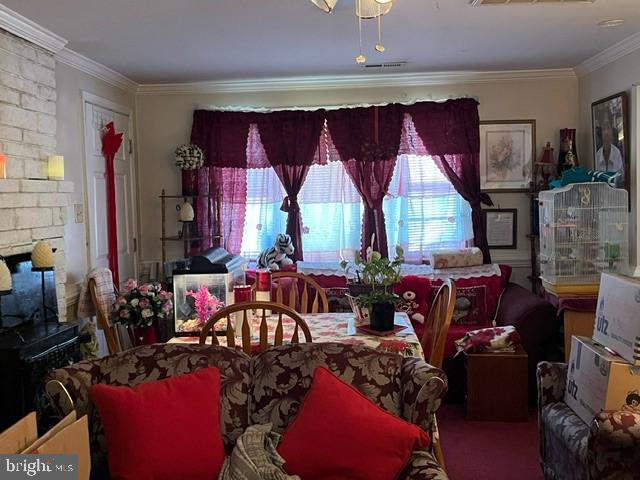 2895 POMONA ROAD