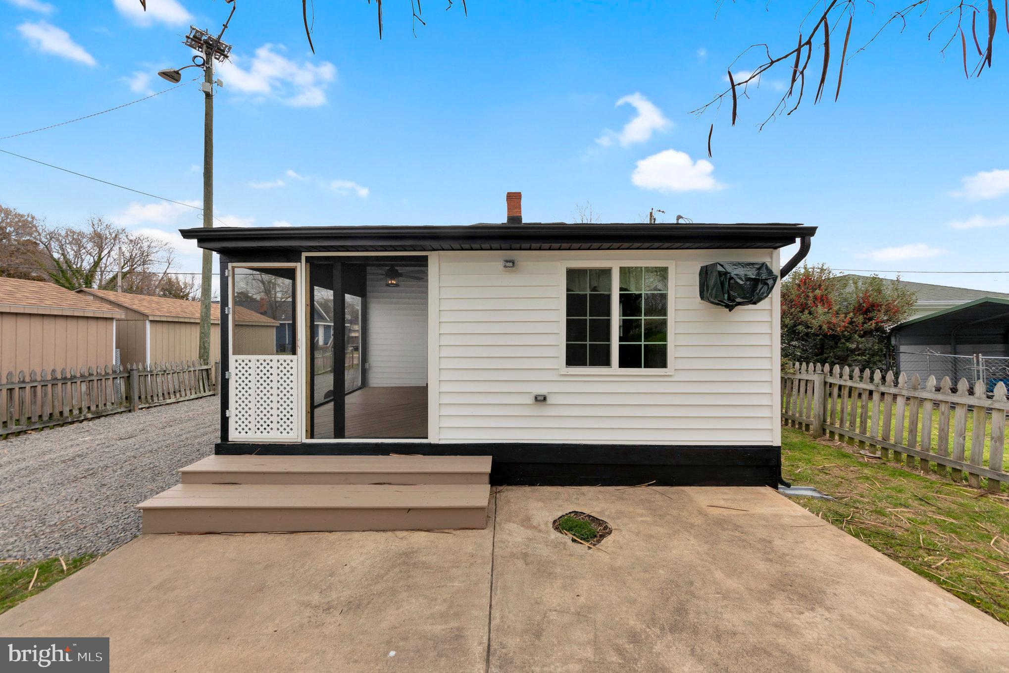 412 DOUGLAS AVENUE