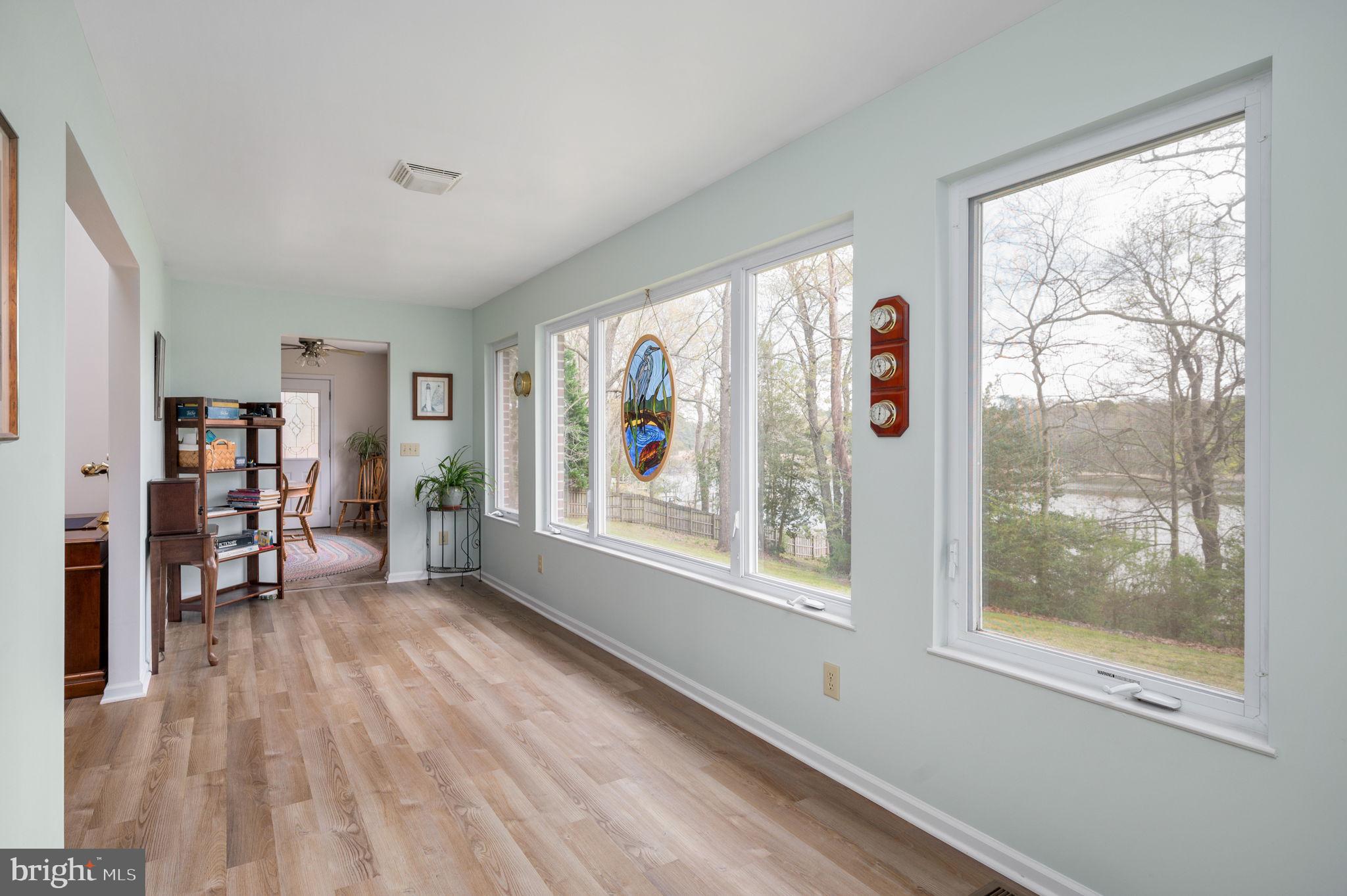 444 SWAN POINT LANE