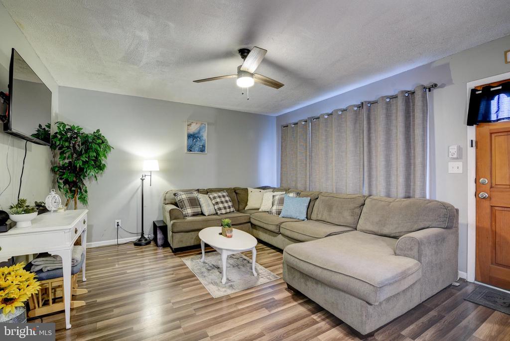 1119 MCKINNEY BLVD