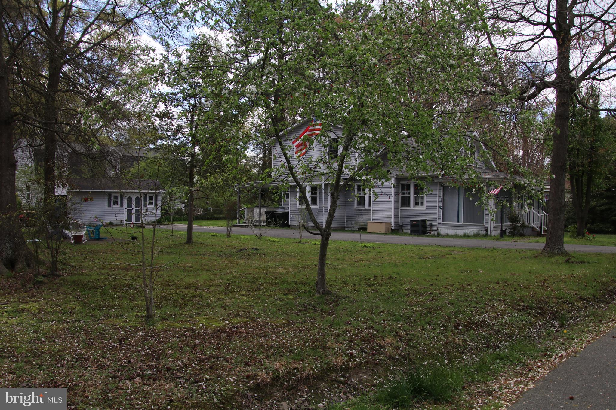 132 8TH STREET