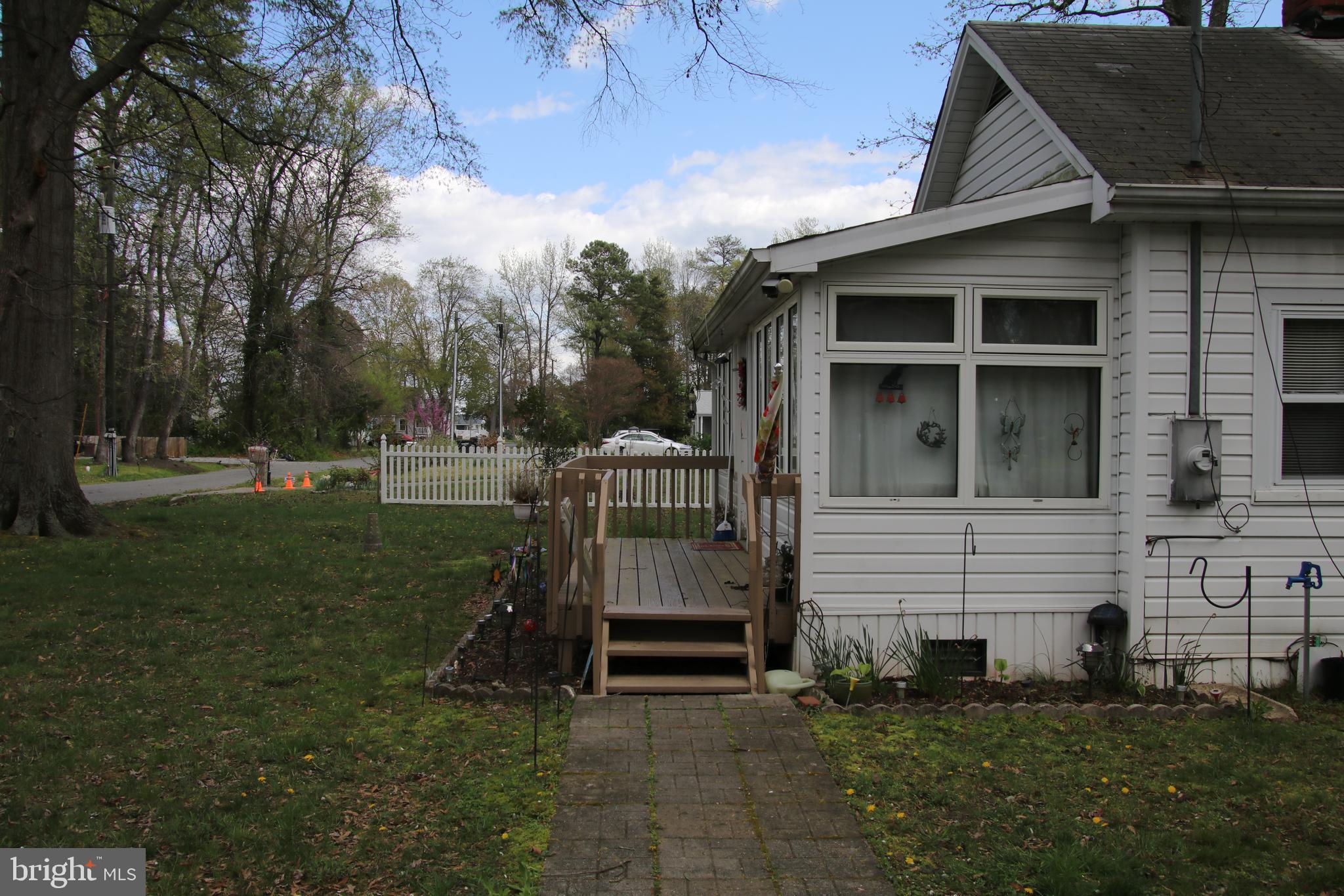 132 8TH STREET