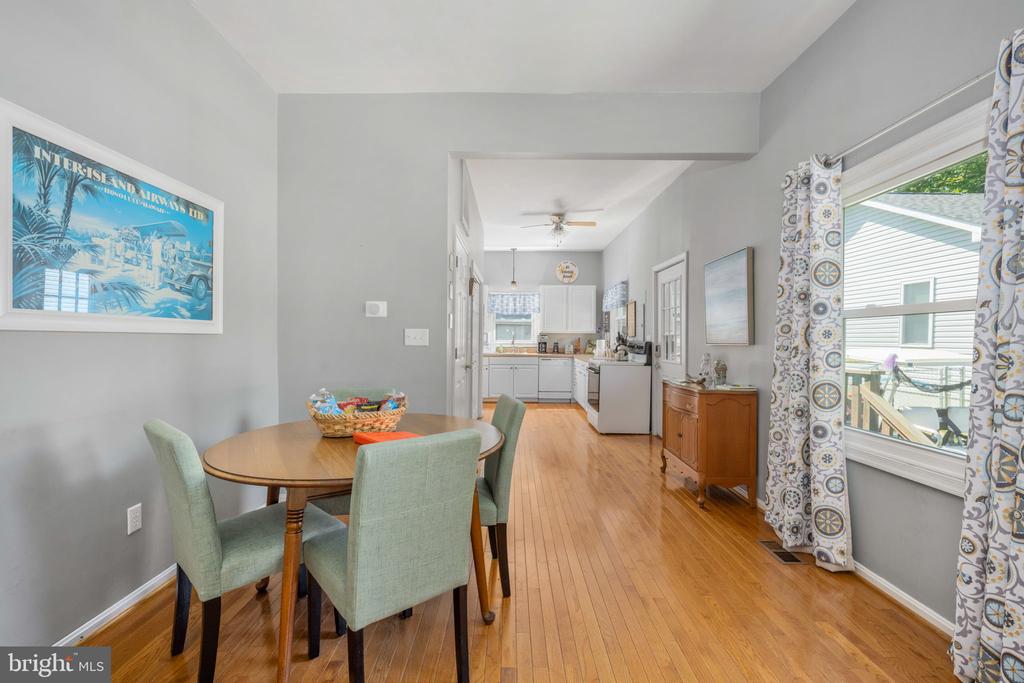 132 3RD ST