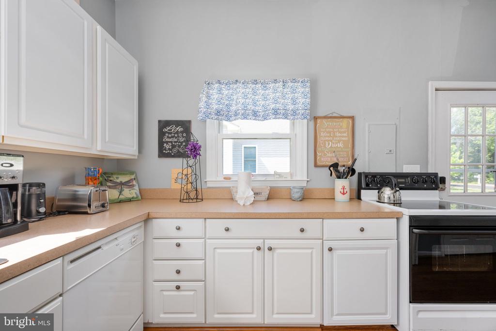 132 3RD ST