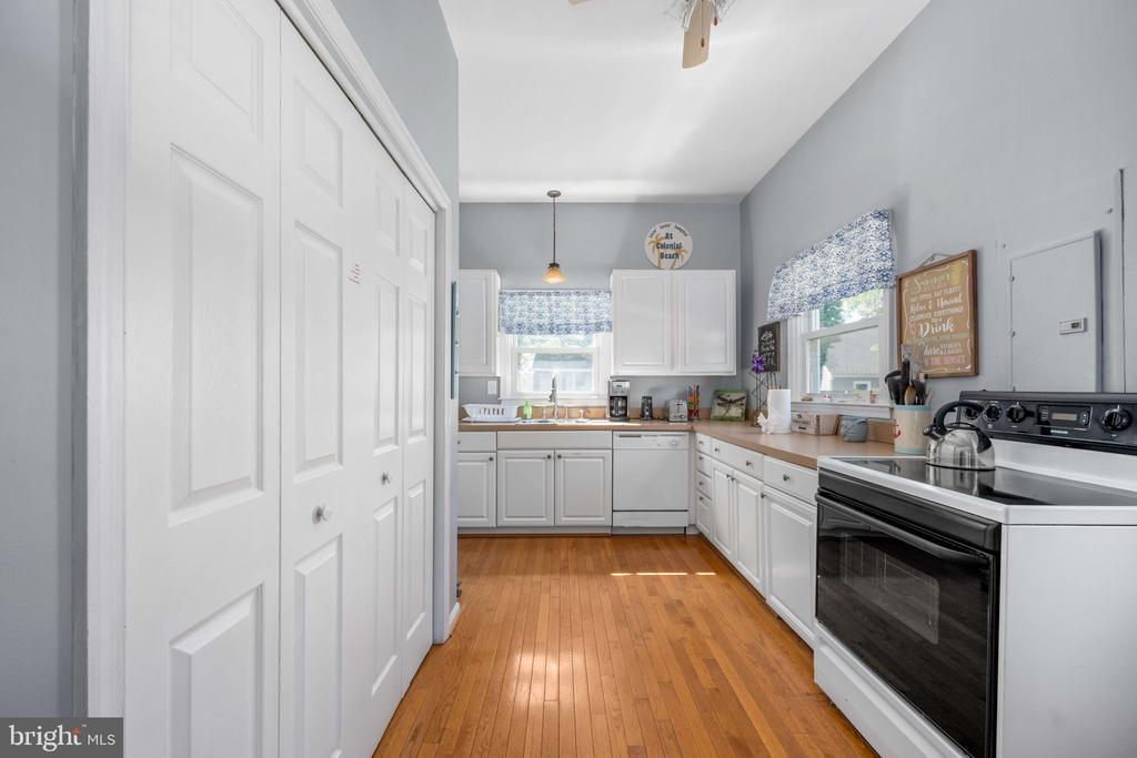 132 3RD ST