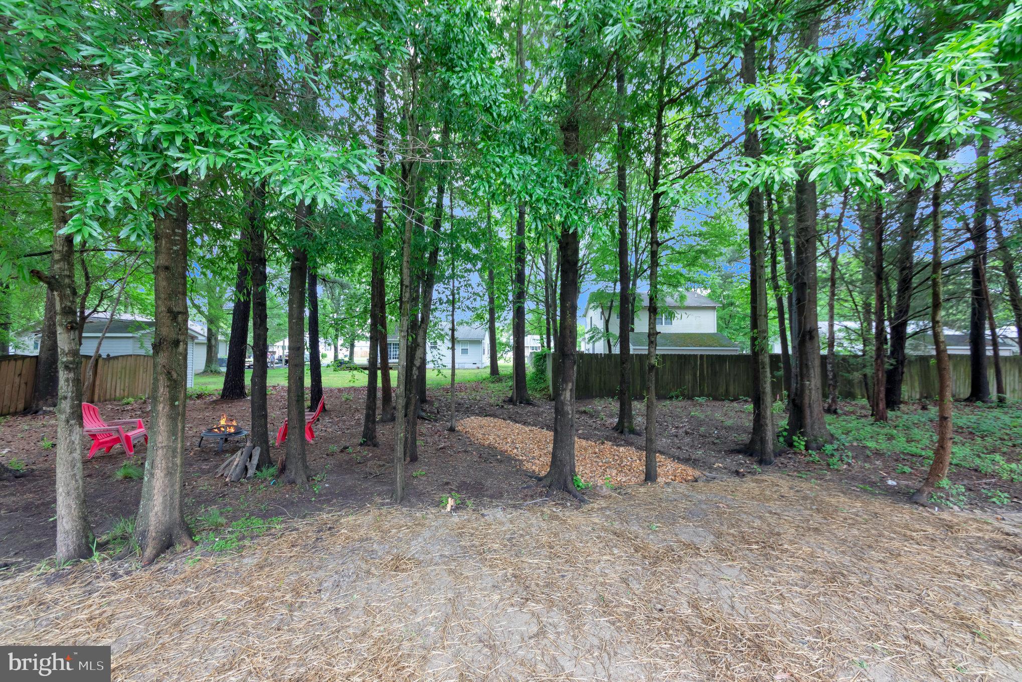 225 DOGWOOD AVENUE
