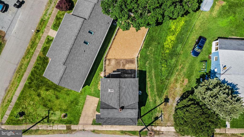 117 BANCROFT AVENUE