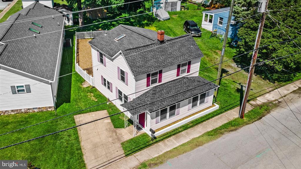 117 BANCROFT AVENUE