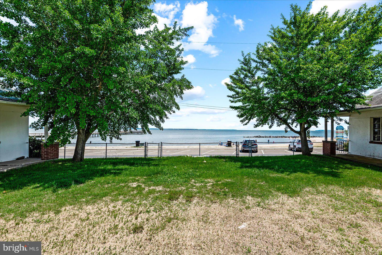 11 IRVING AVENUE N