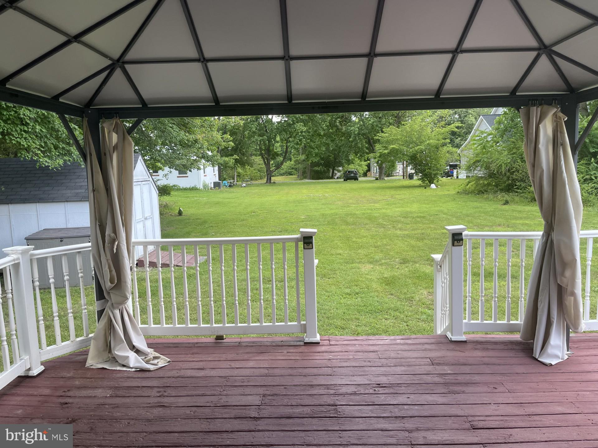 274 HOLLY WAY