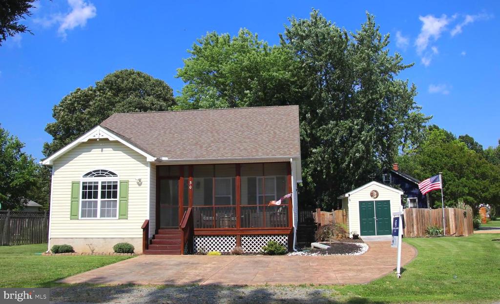 30 BANCROFT AVE.