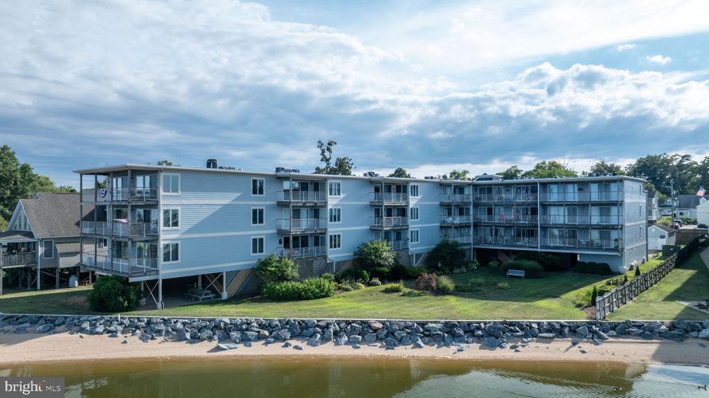 17 LINCOLN AVENUE 304