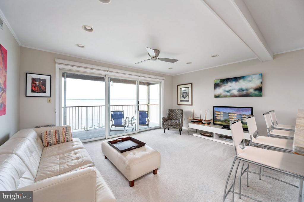17 LINCOLN AVENUE 304