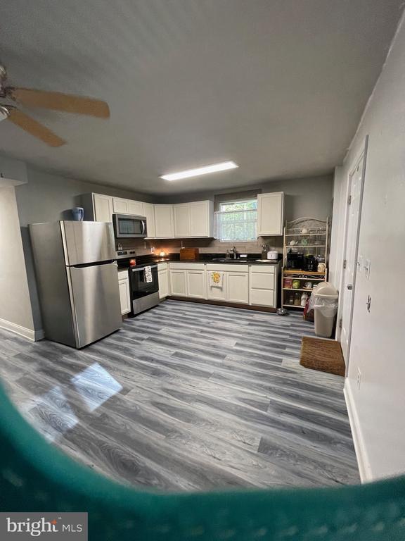 250 WILDWOOD RD