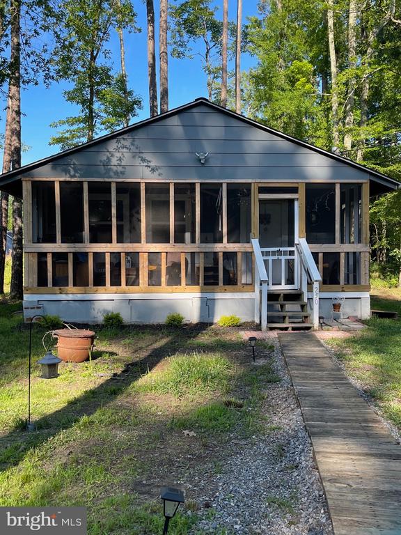 250 WILDWOOD RD