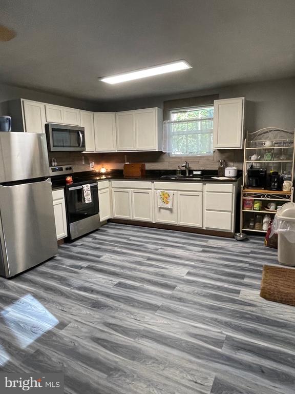 250 WILDWOOD RD